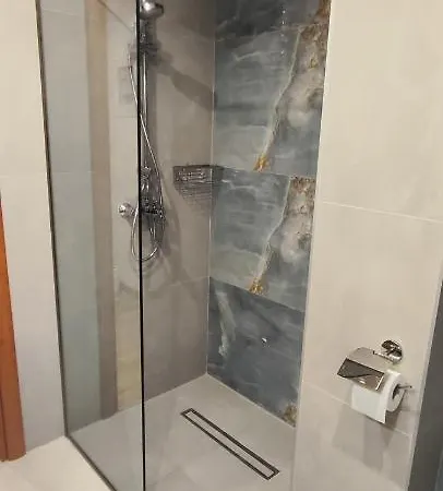 La Maisonette, Center Apartment *