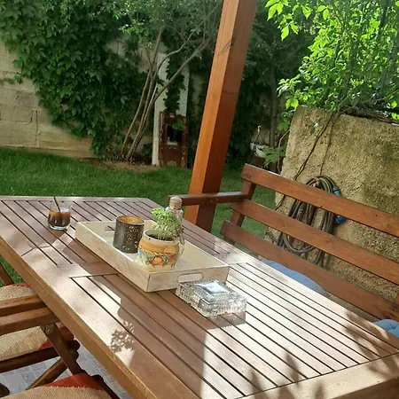 Apartment La Maisonette, Center